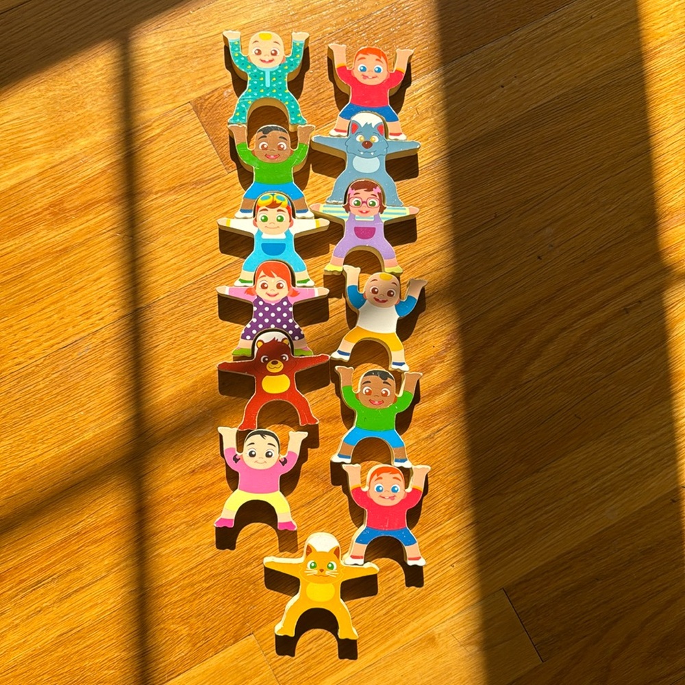 Coco melon wood balancing game-13 pieces